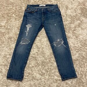 listing-status-banner